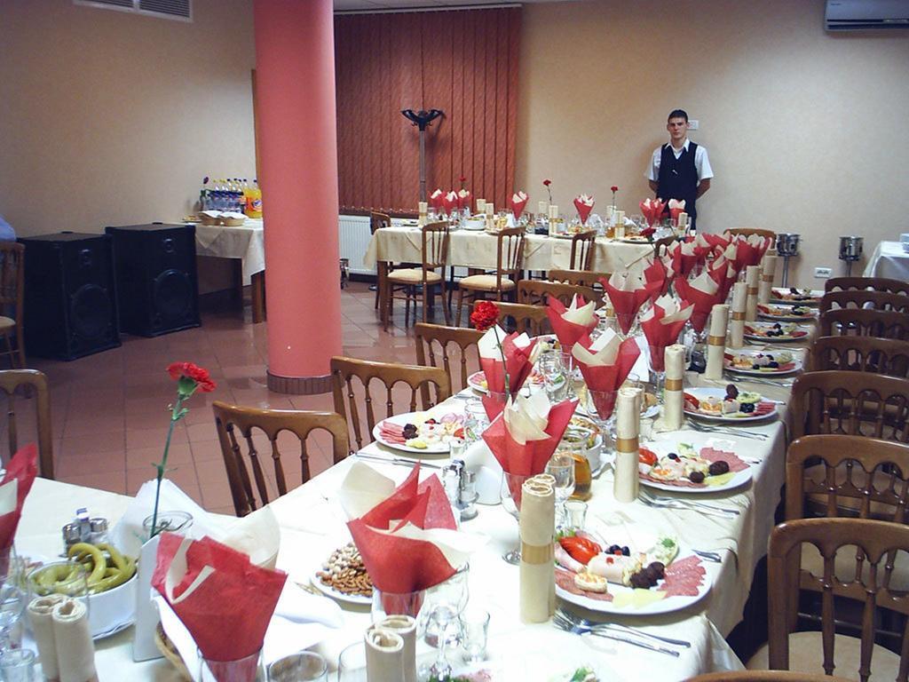 Hotel Lotus Arad Ngoại thất bức ảnh